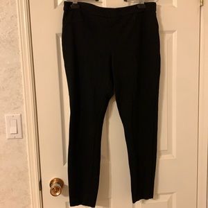Reitman’s black pointe dress pants